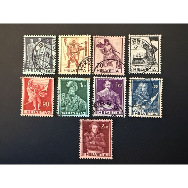 BM_1296_f.jpg - globalcollection.ch globalcollection.ch -