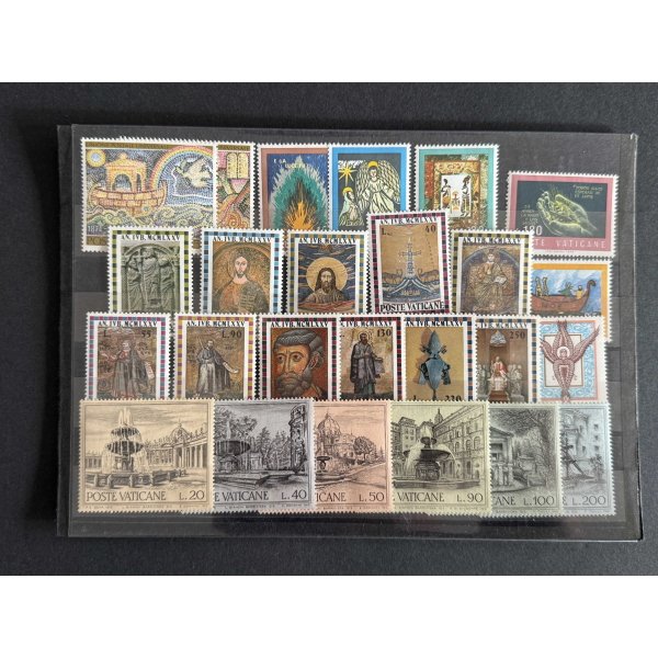 BM_1251_f-1.jpg Vatikan Motivmix 1975 L.40 Stempel AN.IVB.MCMLXXV